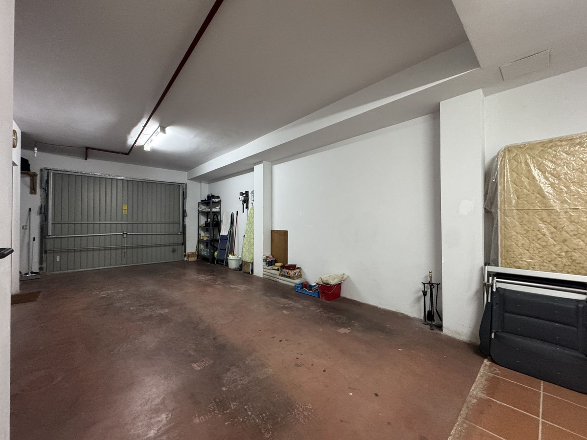 2 Bed Townhouse for sale in Cabopino Costa Del Sol, Málaga, Spain