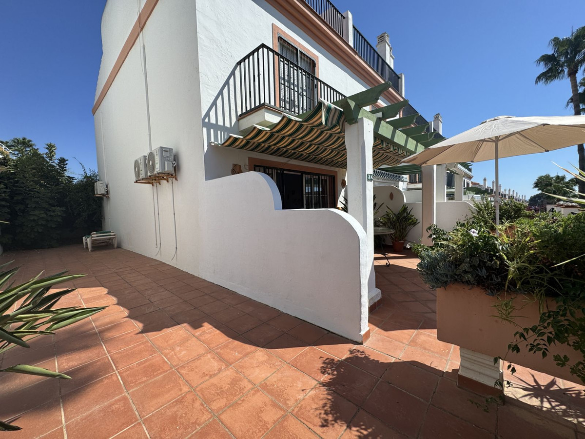 2 Bed Townhouse for sale in Cabopino Costa Del Sol, Málaga, Spain