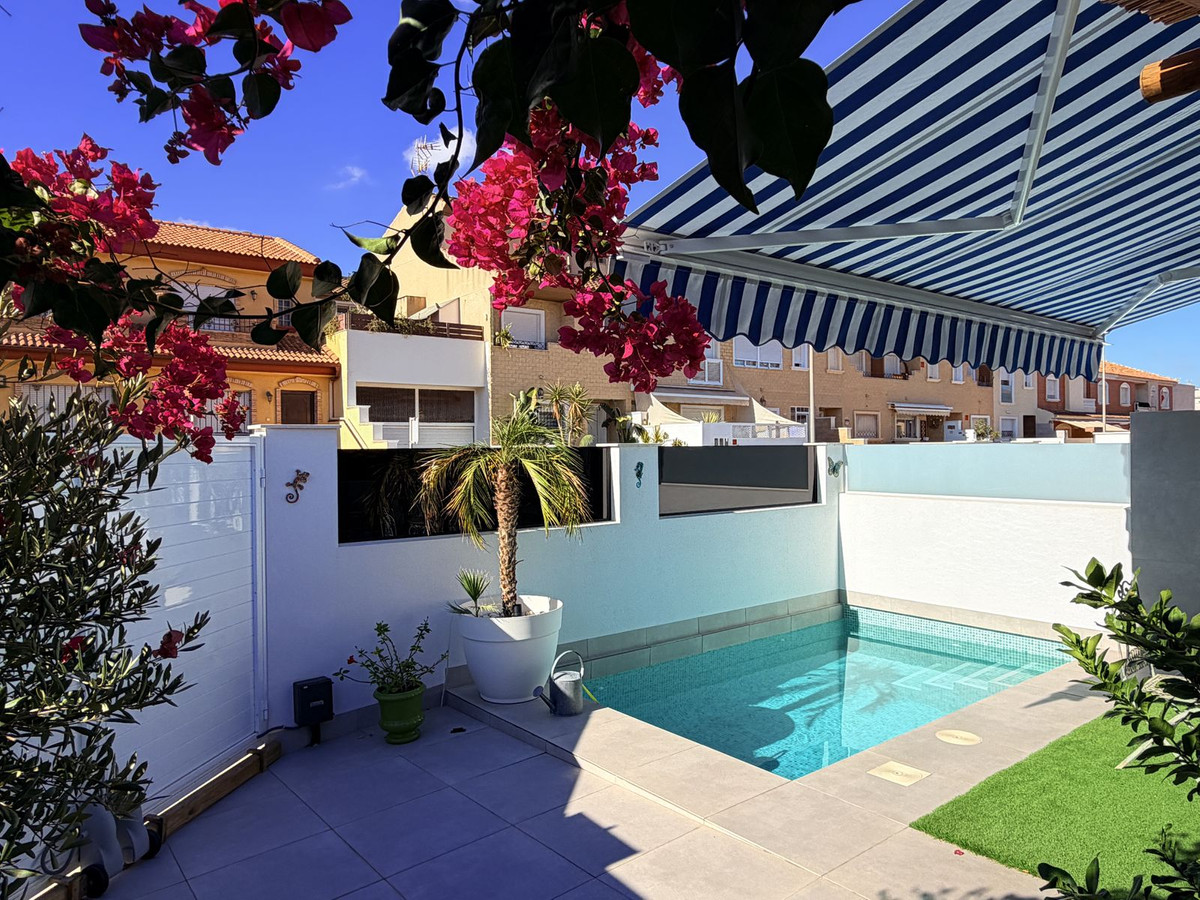 Se vende Pareada de 3 dormitorios en Costa Calida, Murcia, España