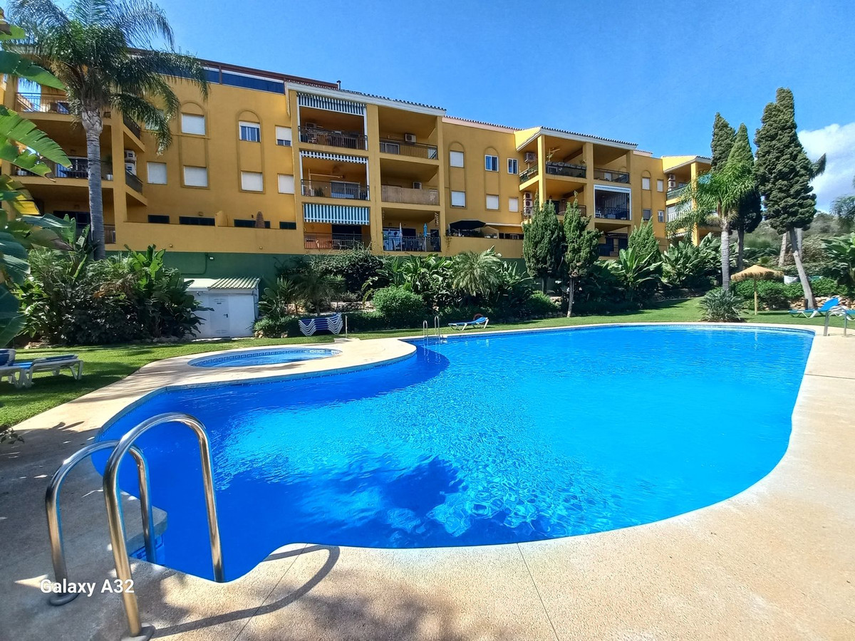 2 Bed Apartment for sale in Riviera Del Sol Costa Del Sol, Málaga, Spain