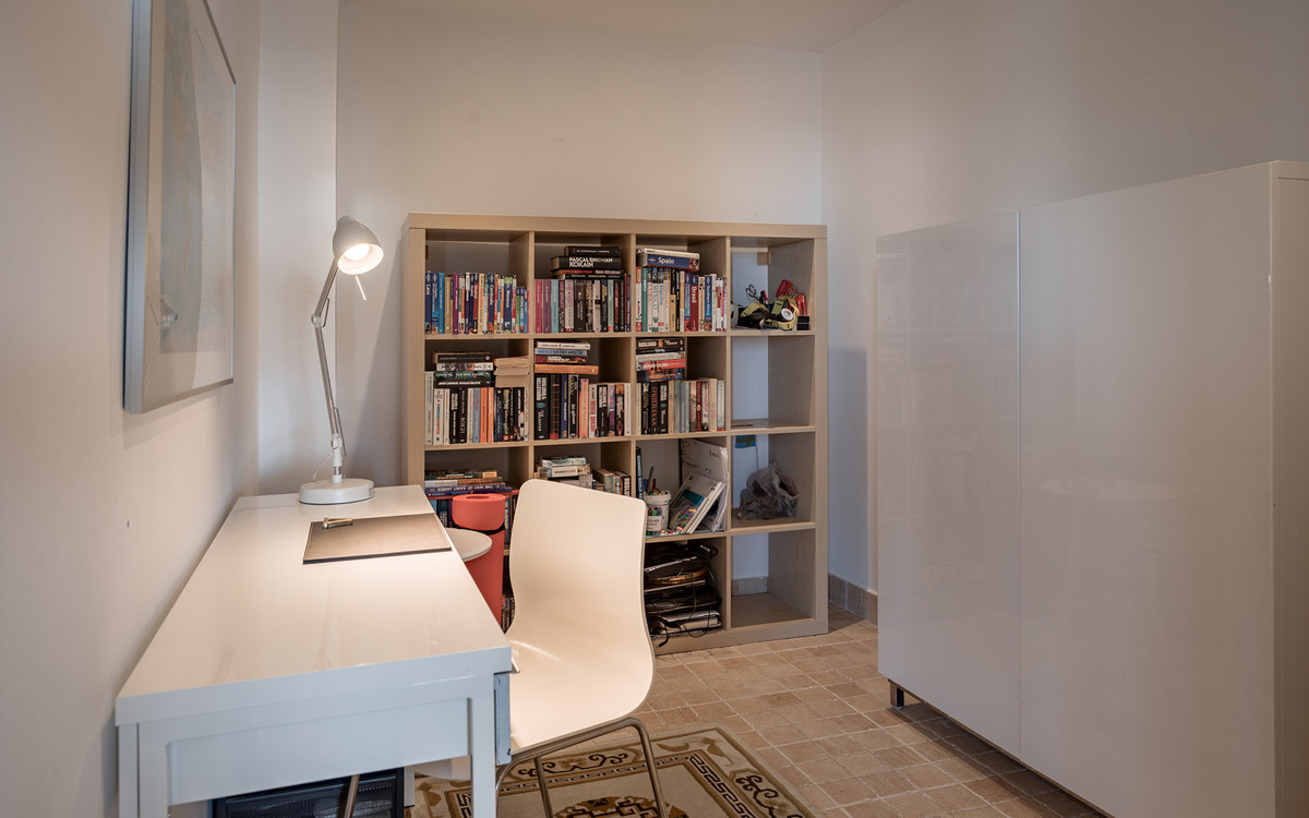 4 Bed Townhouse for sale in Nueva Andalucía Costa Del Sol, Málaga, Spain