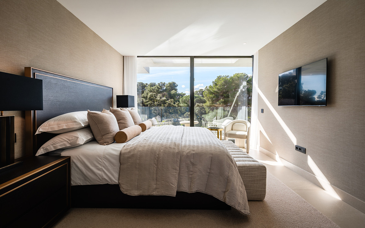 7 Bed Townhouse for sale in Sotogrande Costa Costa Del Sol, Cádiz, Spain