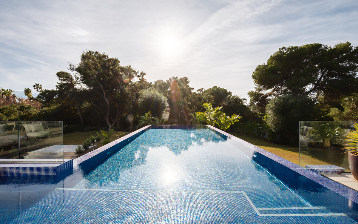 7 Bed Townhouse for sale in Sotogrande Costa Costa Del Sol, Cádiz, Spain