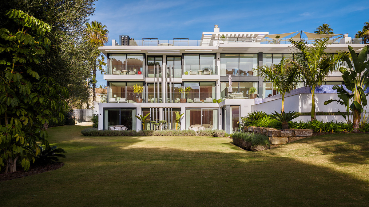 7 Bed Townhouse for sale in Sotogrande Costa Costa Del Sol, Cádiz, Spain