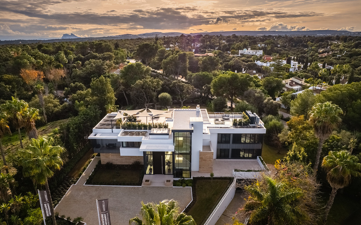 7 Bed Townhouse for sale in Sotogrande Costa Costa Del Sol, Cádiz, Spain