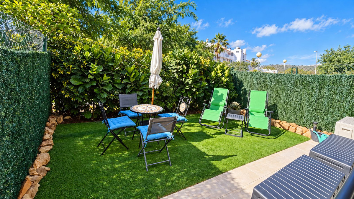 2 Bed Apartment for sale in Casares Playa Costa Del Sol, Málaga, Spain