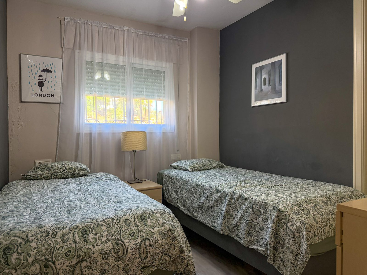 2 Bed Apartment for sale in Calahonda Costa Del Sol, Málaga, Spain