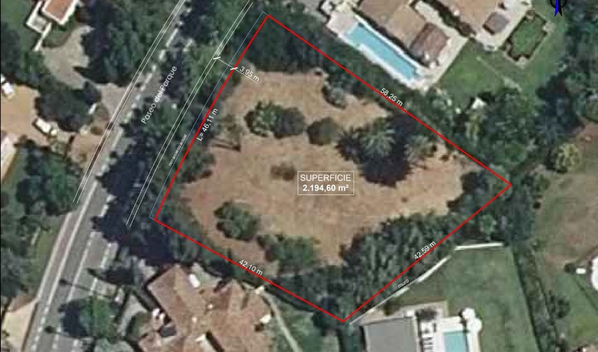 Plots for sale in Sotogrande Costa Costa Del Sol, Cádiz, Spain