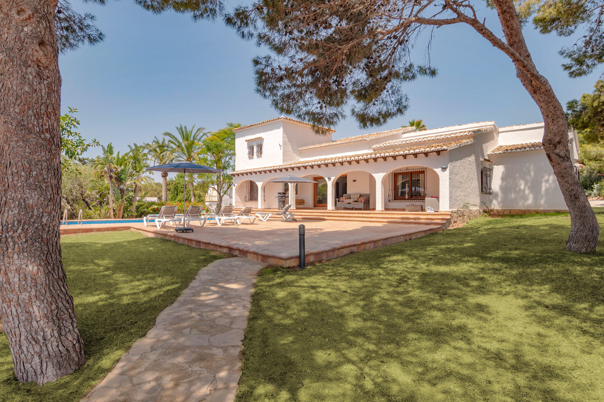 3 Bed Townhouse for sale in Javea Costa Blanca, Alicante, Spain
