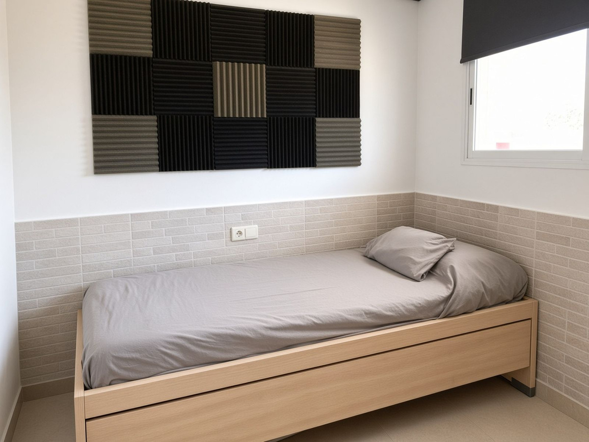 2 Bed Apartment for sale in La Campana Costa Del Sol, Málaga, Spain
