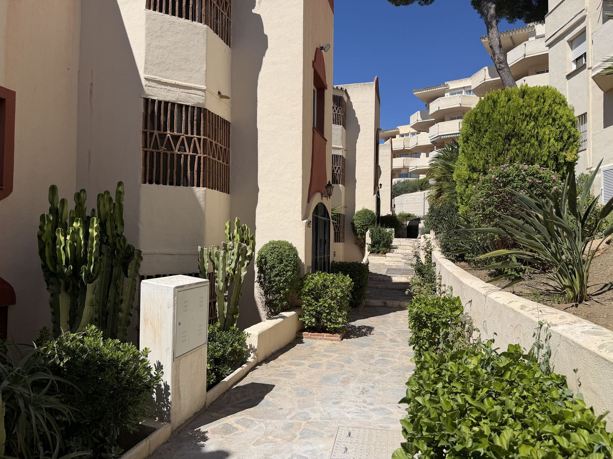 2 Bed Apartment for sale in Riviera Del Sol Costa Del Sol, Málaga, Spain