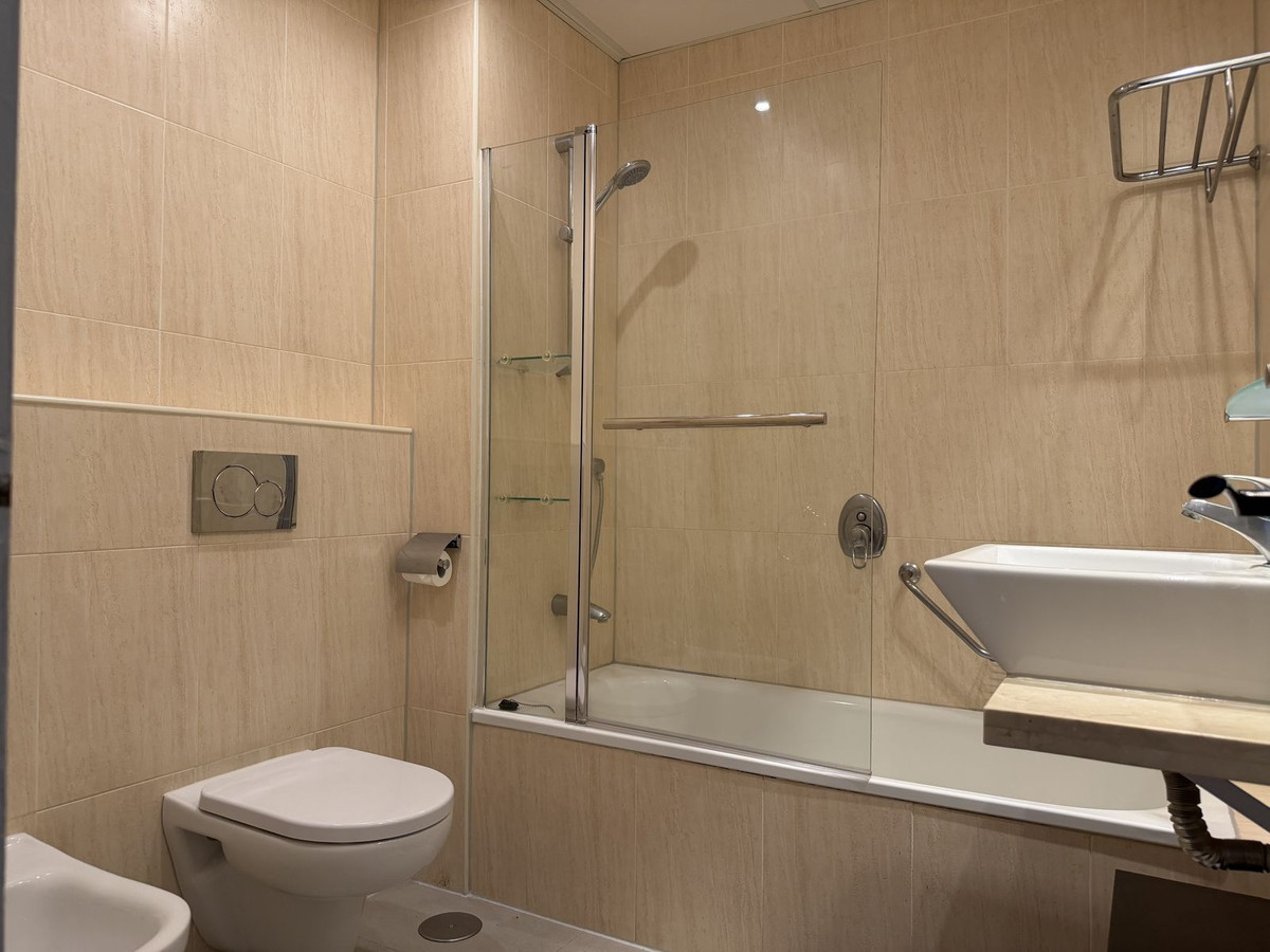 2 Bed Apartment for sale in Riviera Del Sol Costa Del Sol, Málaga, Spain