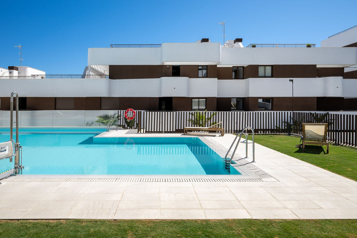 3 Bed Apartment for sale in Estepona Costa Del Sol, Málaga, Spain