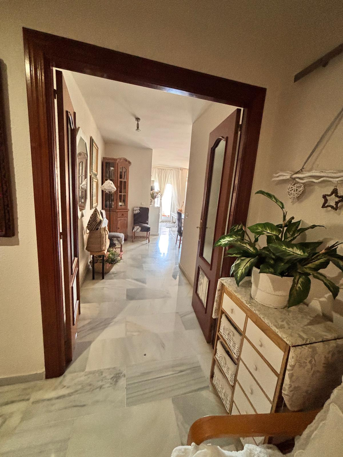 3 Bed Apartment for sale in Marbella Costa Del Sol, Málaga, Spain