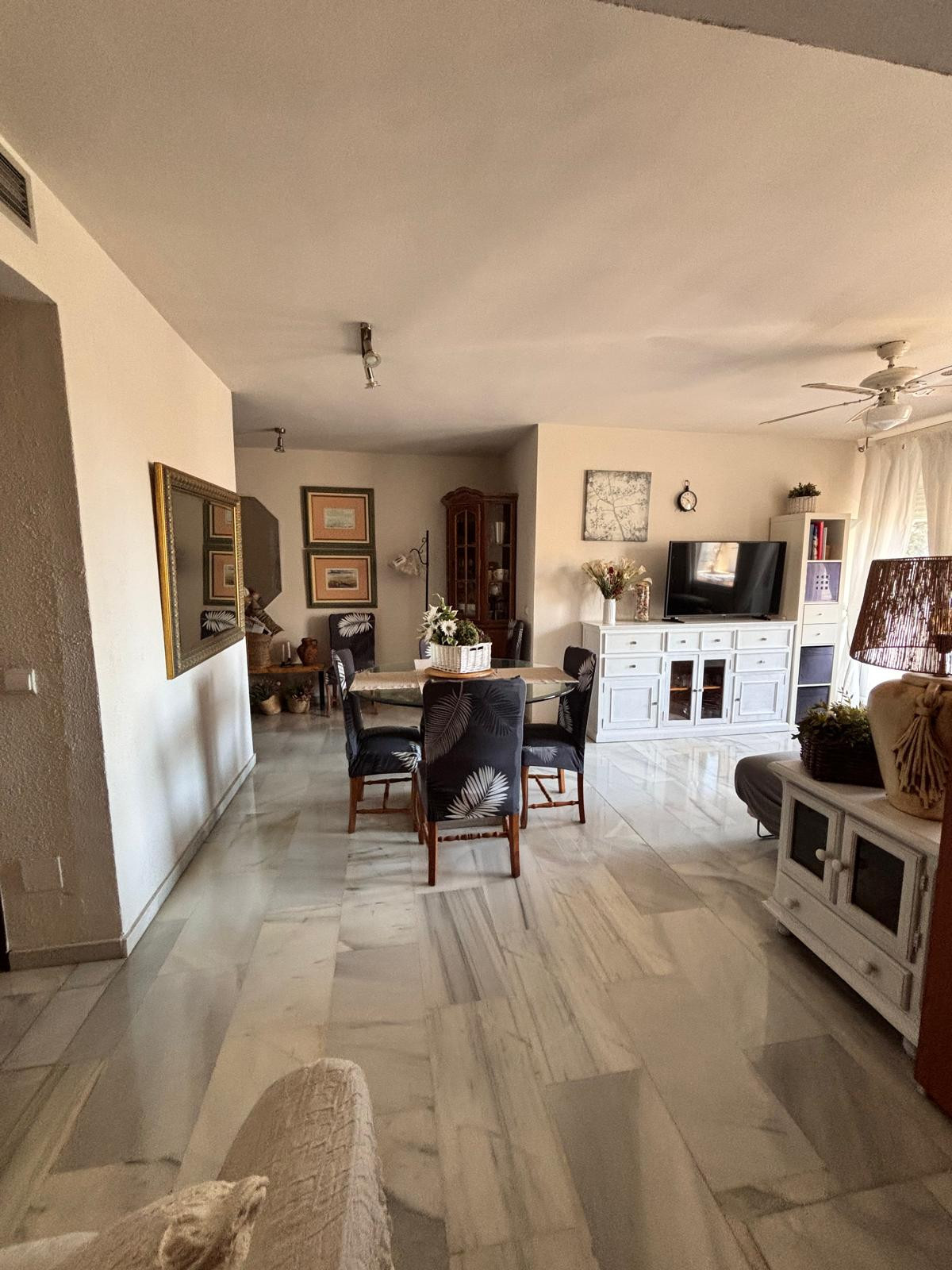 3 Bed Apartment for sale in Marbella Costa Del Sol, Málaga, Spain
