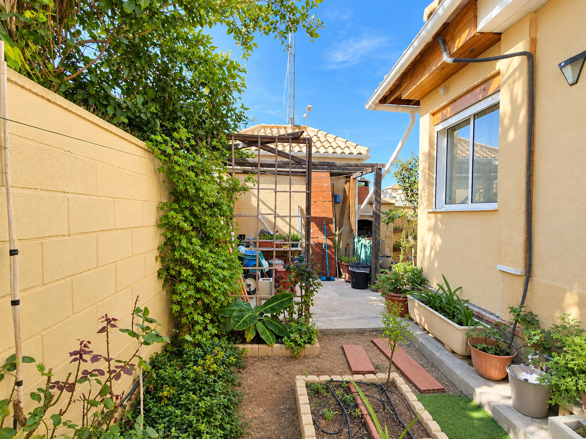 4 Bed Townhouse for sale in Ciudad Quesada Costa Blanca, Alicante, Spain
