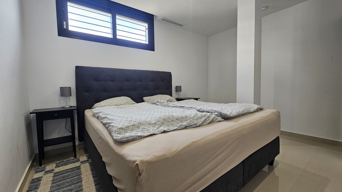 6 Bed Townhouse for sale in Villamartin Costa Blanca, Alicante, Spain