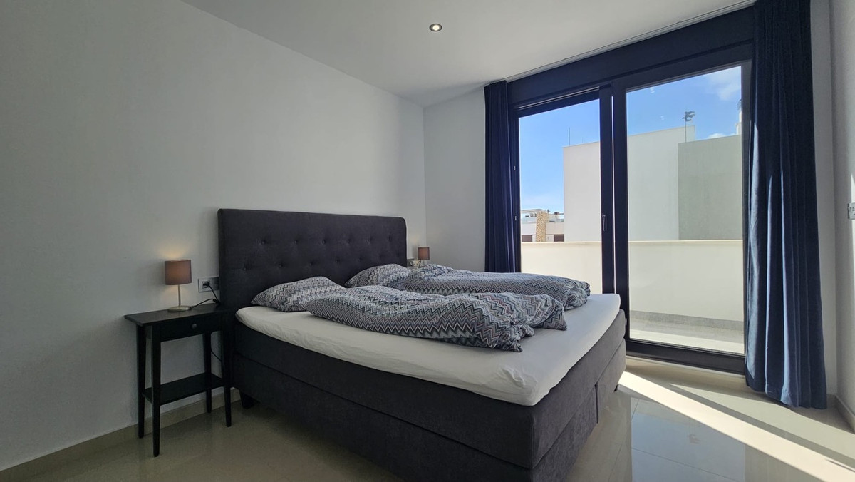 6 Bed Townhouse for sale in Villamartin Costa Blanca, Alicante, Spain