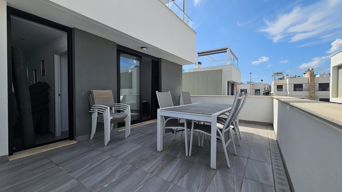6 Bed Townhouse for sale in Villamartin Costa Blanca, Alicante, Spain