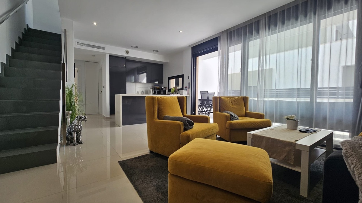 6 Bed Townhouse for sale in Villamartin Costa Blanca, Alicante, Spain