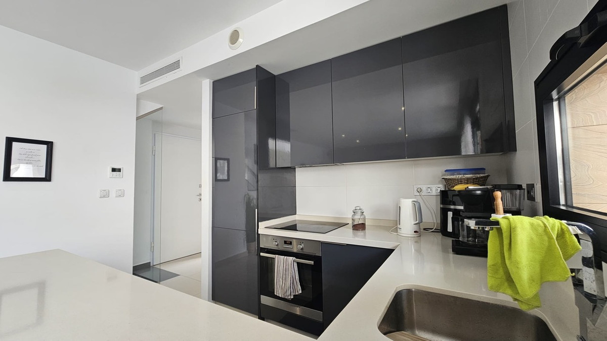 6 Bed Townhouse for sale in Villamartin Costa Blanca, Alicante, Spain