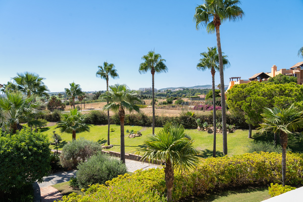 2 Bed Apartment for sale in Casares Costa Del Sol, Málaga, Spain