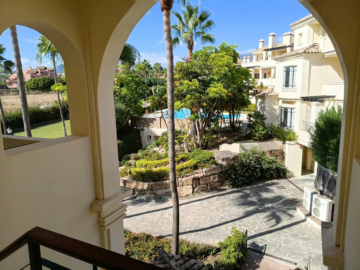 3 Bed Apartment for sale in Casares Costa Del Sol, Málaga, Spain