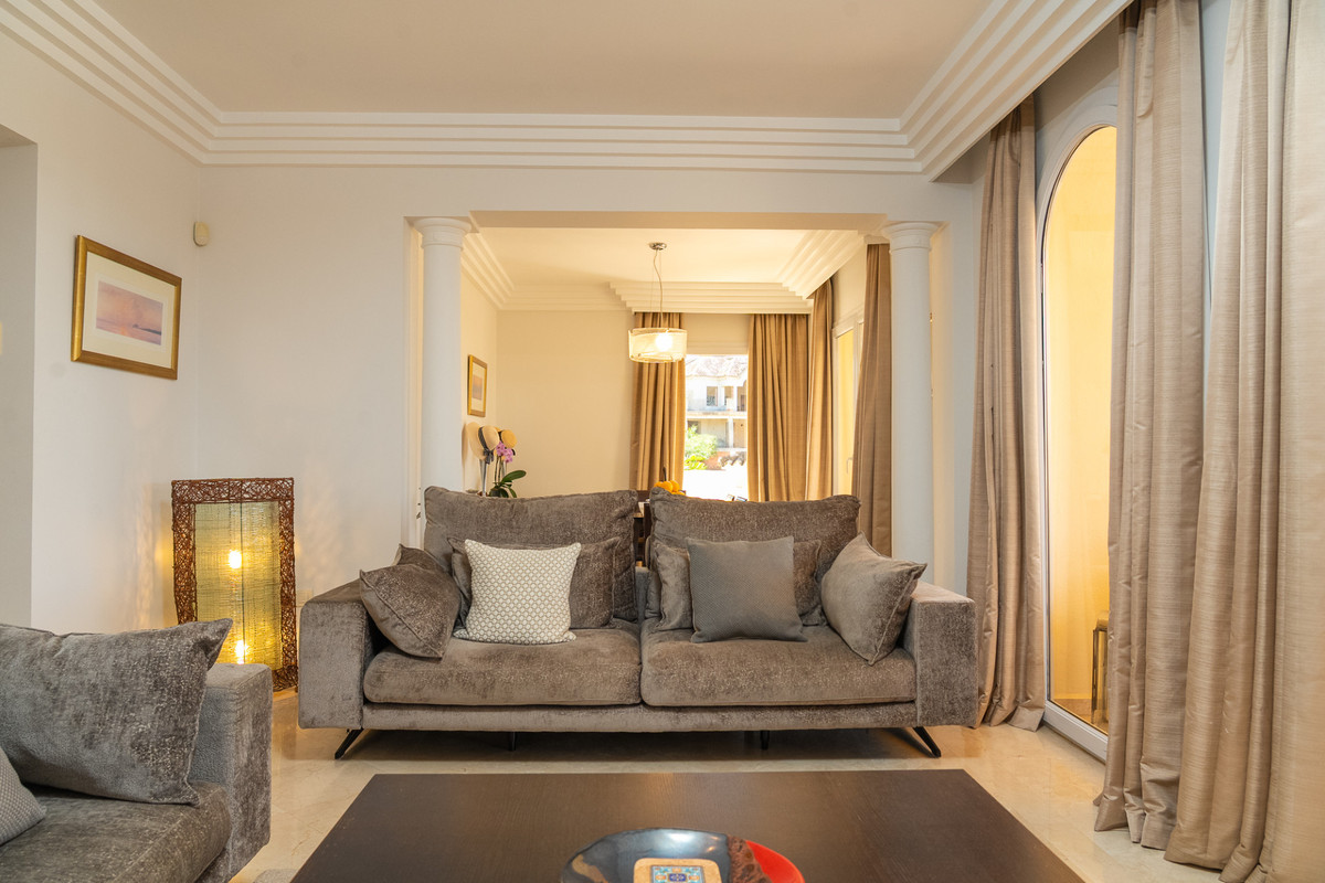 3 Bed Apartment for sale in Casares Costa Del Sol, Málaga, Spain