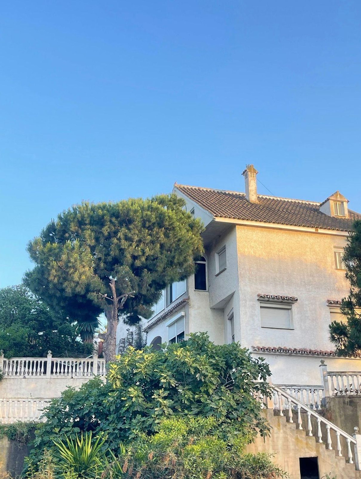 6 Bed Townhouse for sale in El Faro Costa Del Sol, Málaga, Spain