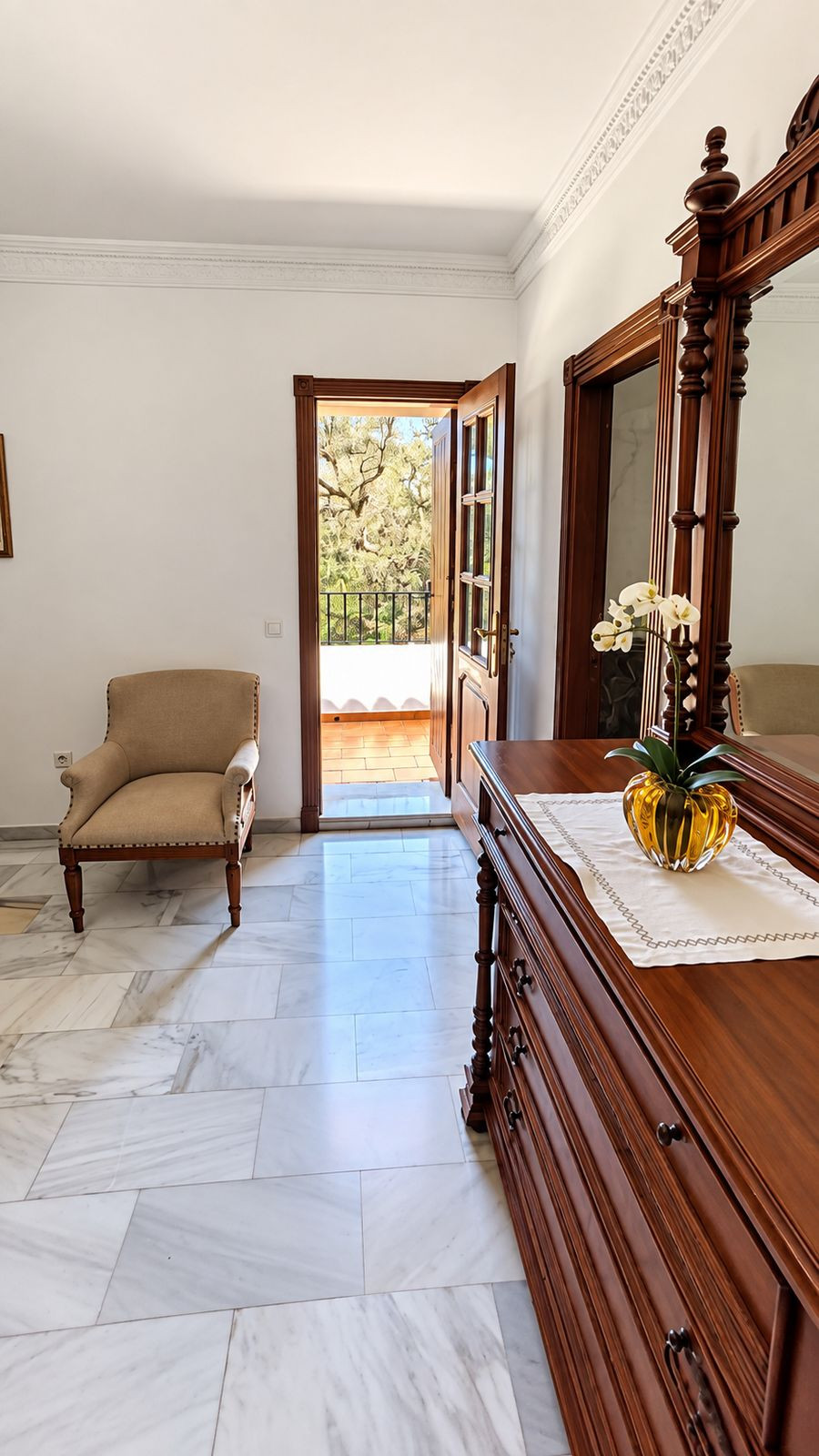 3 Bed Townhouse for sale in Nueva Andalucía Costa Del Sol, Málaga, Spain
