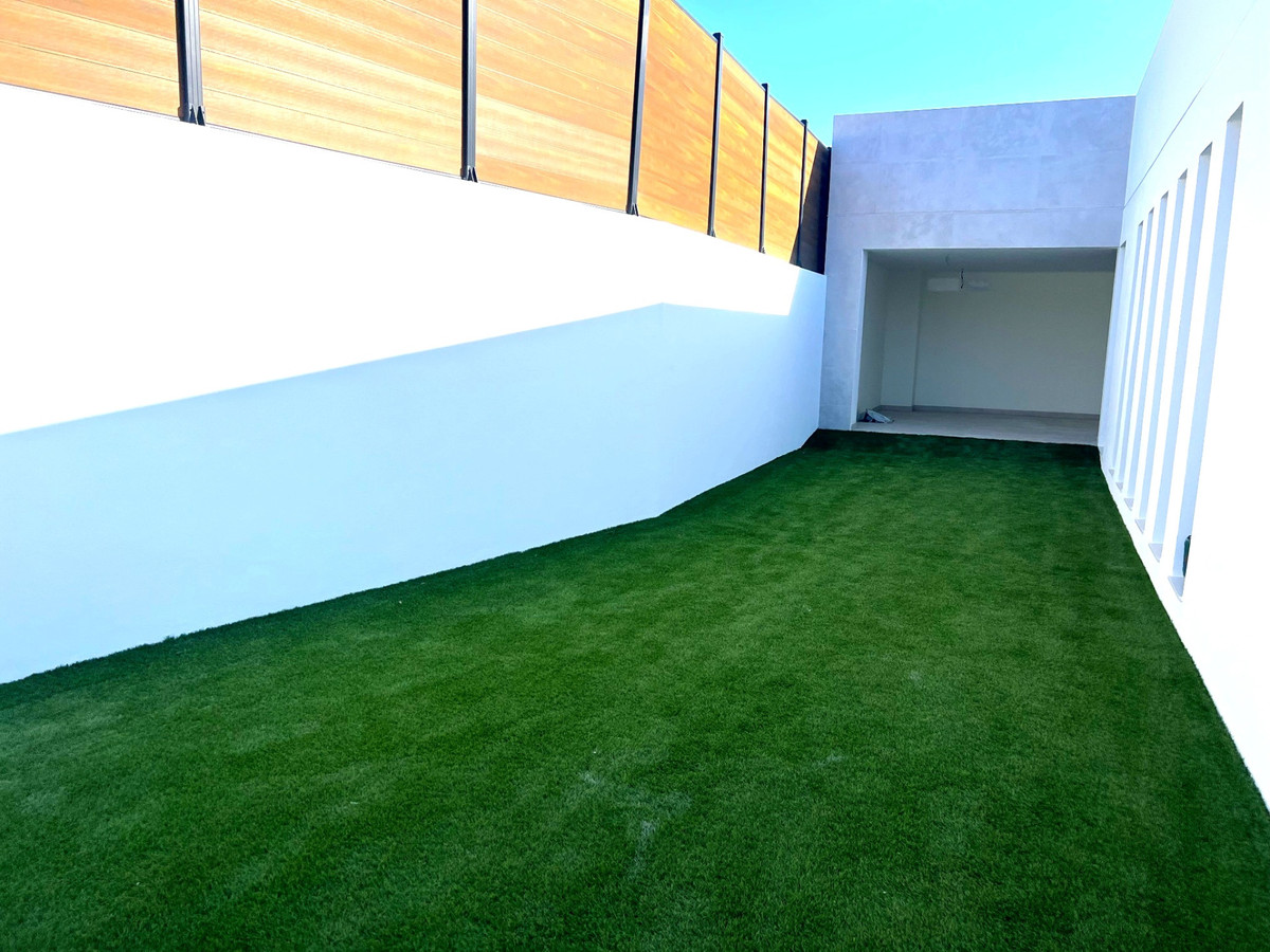 5 Bed Townhouse for sale in El Chaparral Costa Del Sol, Málaga, Spain