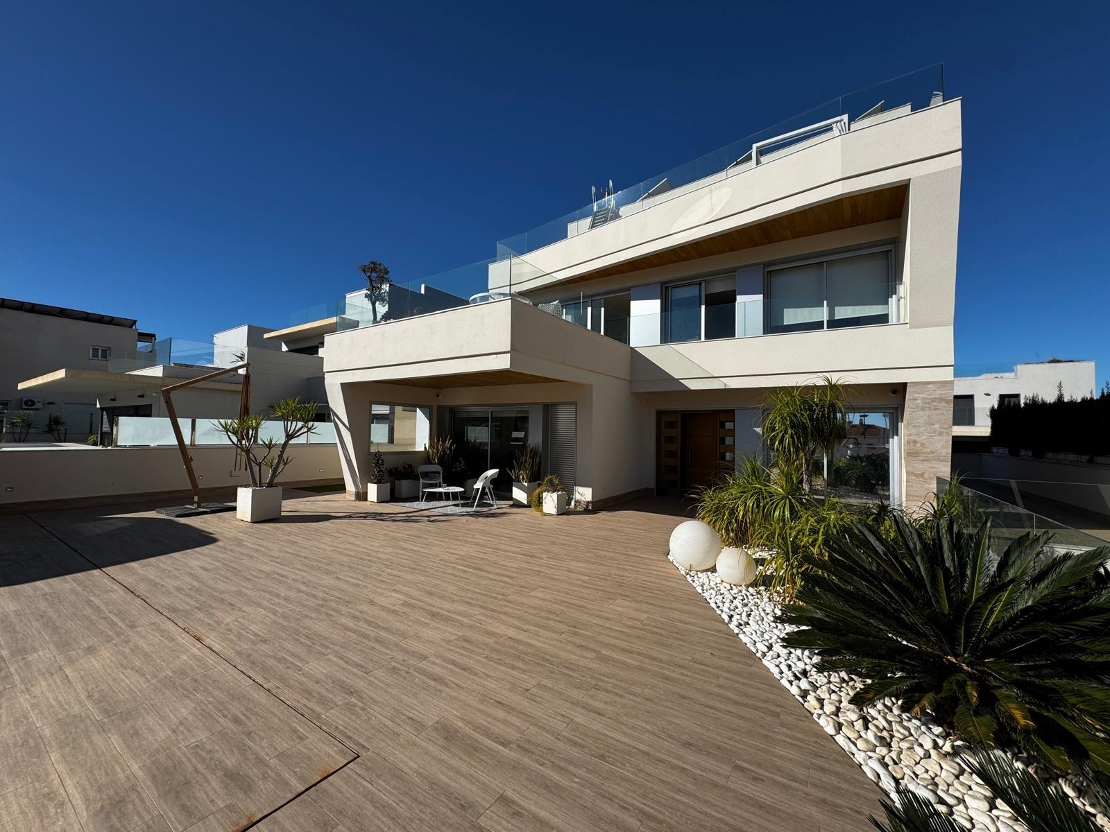 Villa for sale in Orihuela Costa, Alicante, Spain