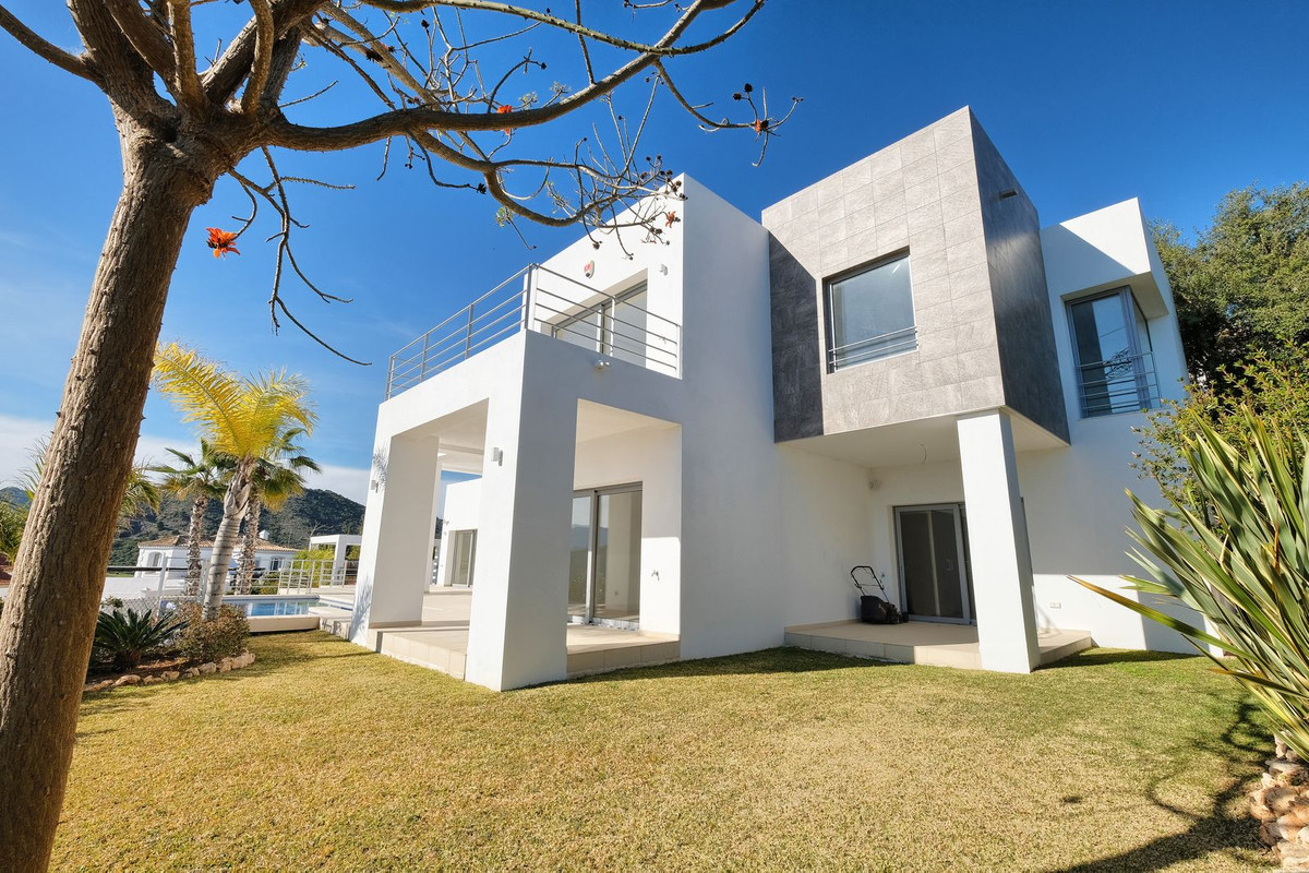 Villa en venta en Benahavis