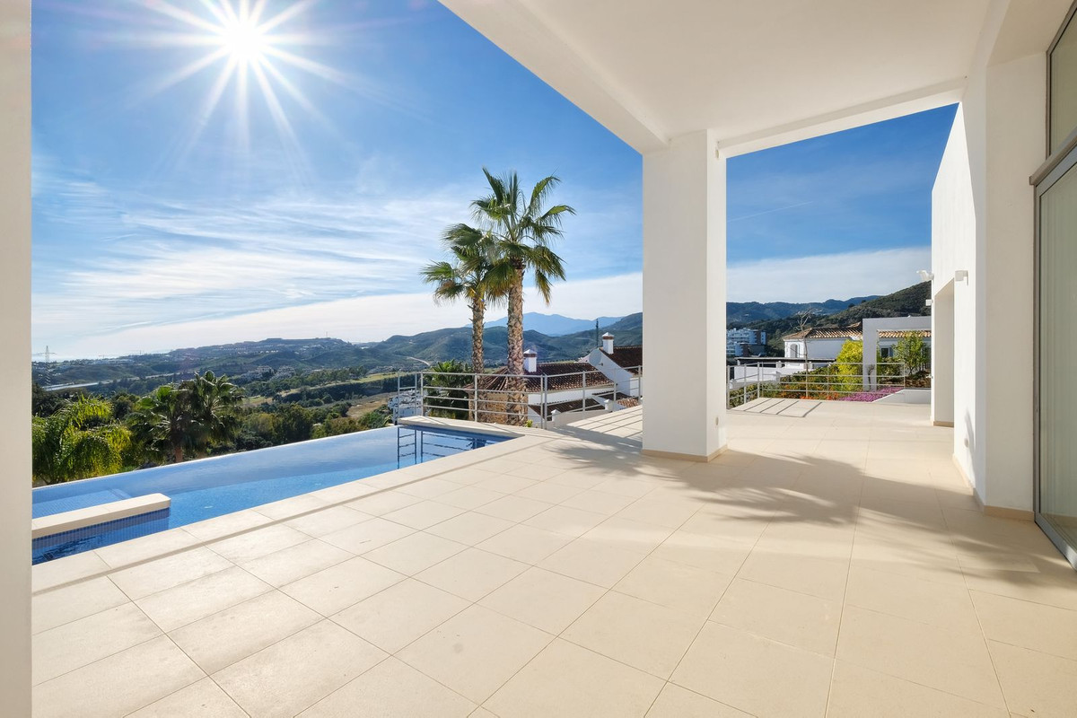 Villa en venta en Benahavis