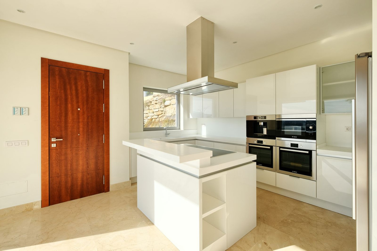 Villa en venta en Benahavis