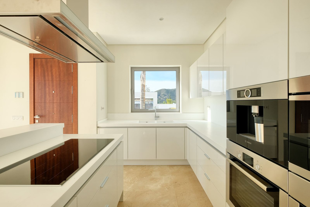 Villa en venta en Benahavis