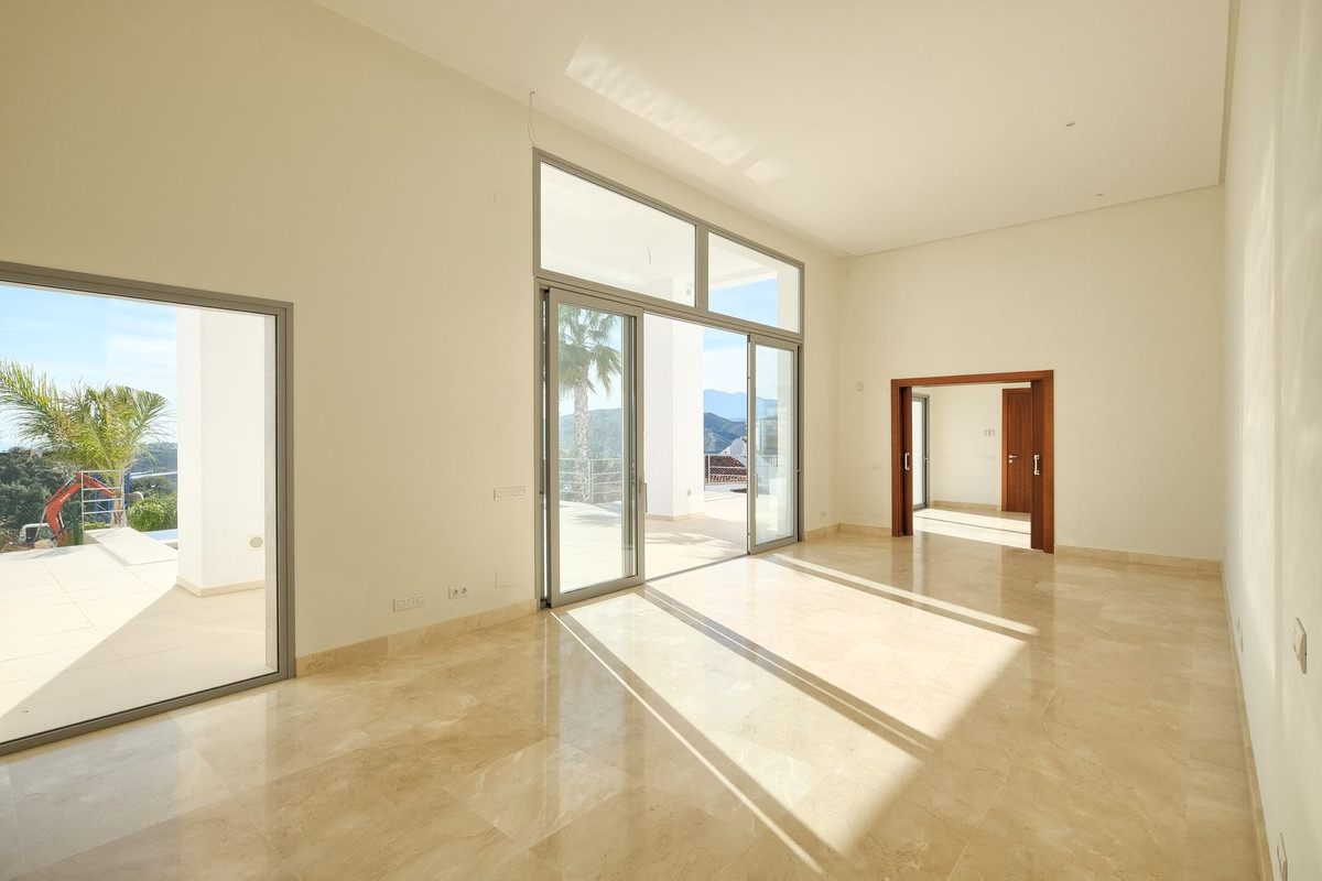 Villa en venta en Benahavis