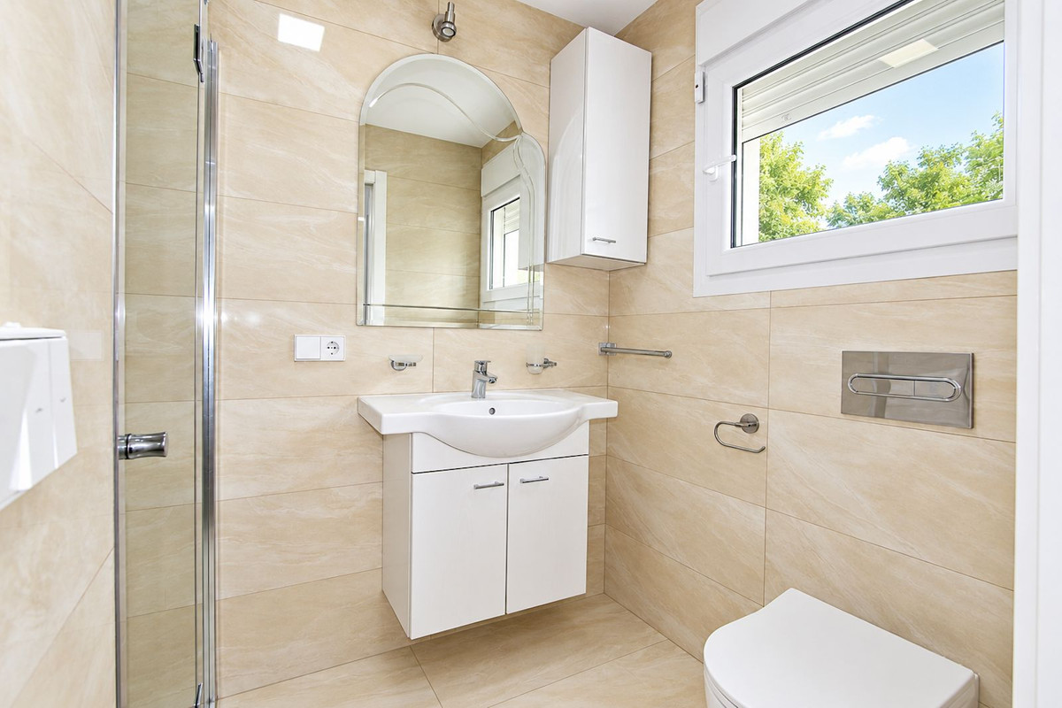 Villa for sale in El Rosario, Málaga, Spain