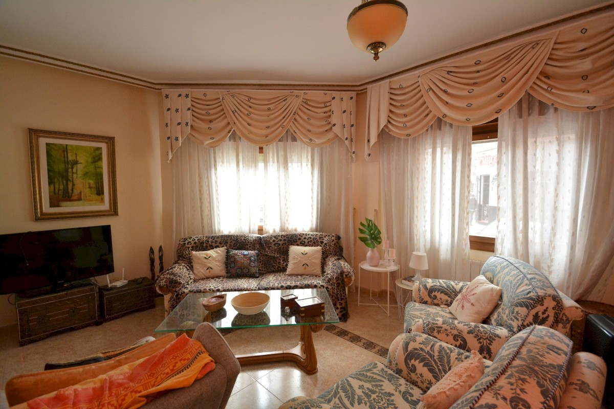 Villa for sale in Guardamar Del Segura, Alicante, Spain