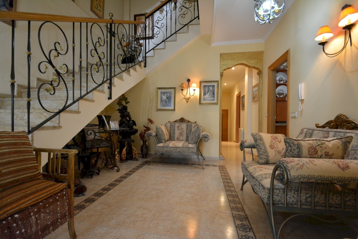 Villa for sale in Guardamar Del Segura, Alicante, Spain