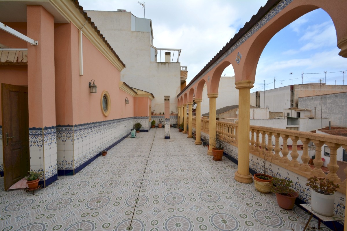 Villa for sale in Guardamar Del Segura, Alicante, Spain