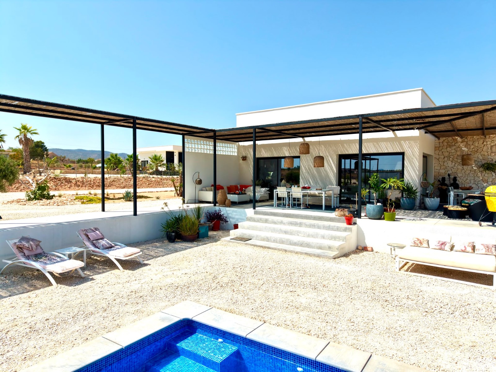 Villa for sale in Pinoso, Alicante, Spain
