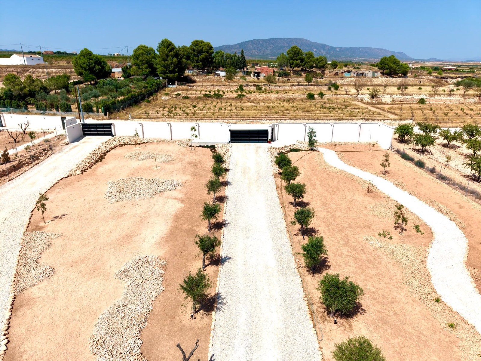 Villa for sale in Pinoso, Alicante, Spain