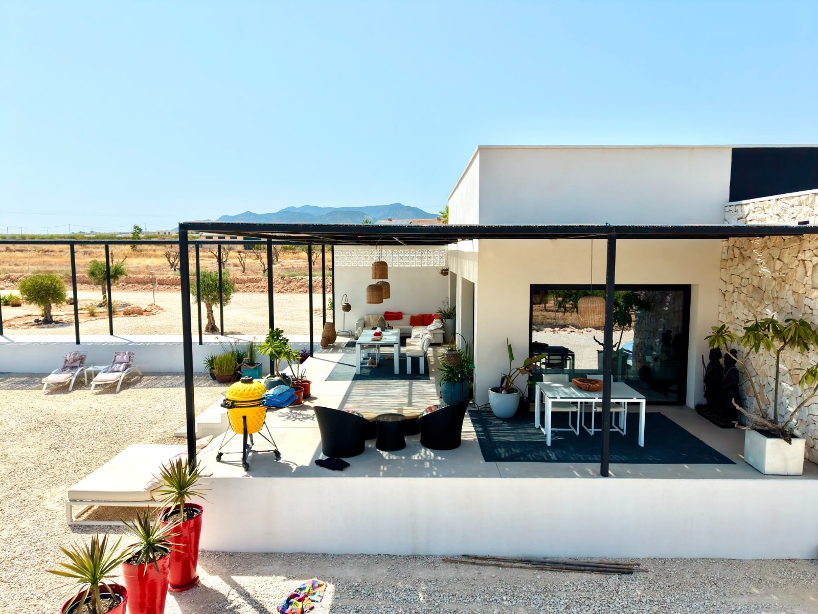 Villa for sale in Pinoso, Alicante, Spain