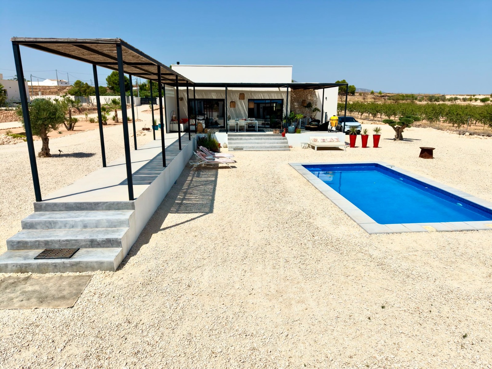 Villa for sale in Pinoso, Alicante, Spain