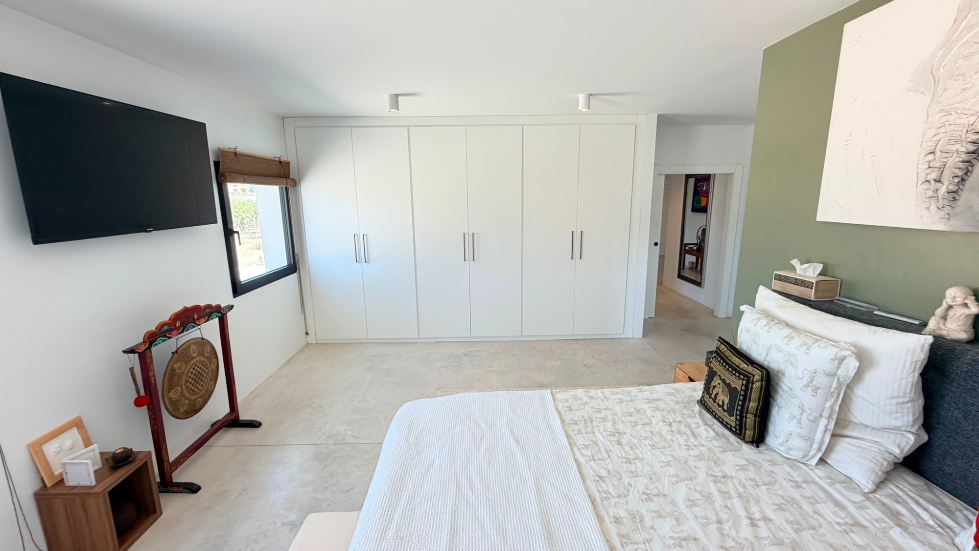 Villa for sale in Pinoso, Alicante, Spain