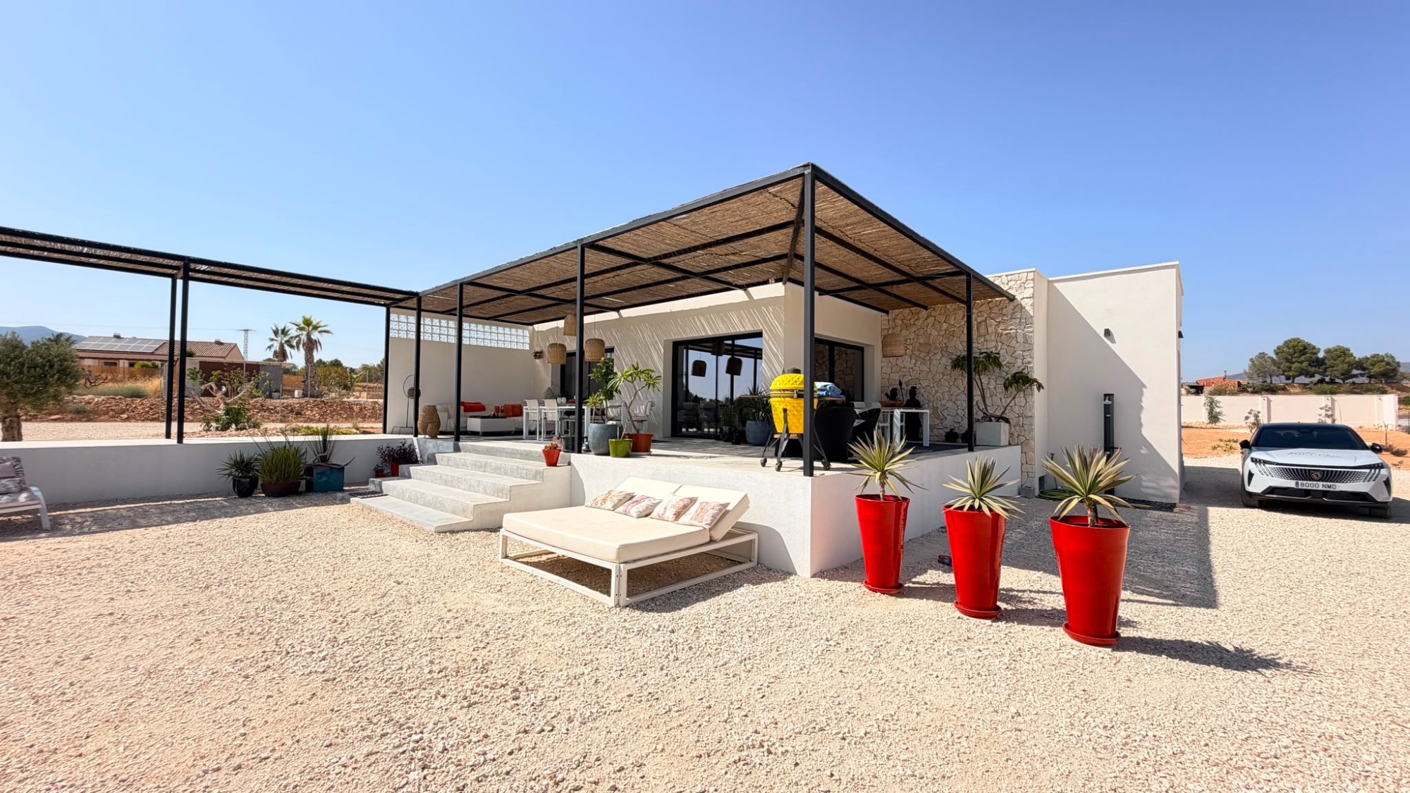 Villa for sale in Pinoso, Alicante, Spain