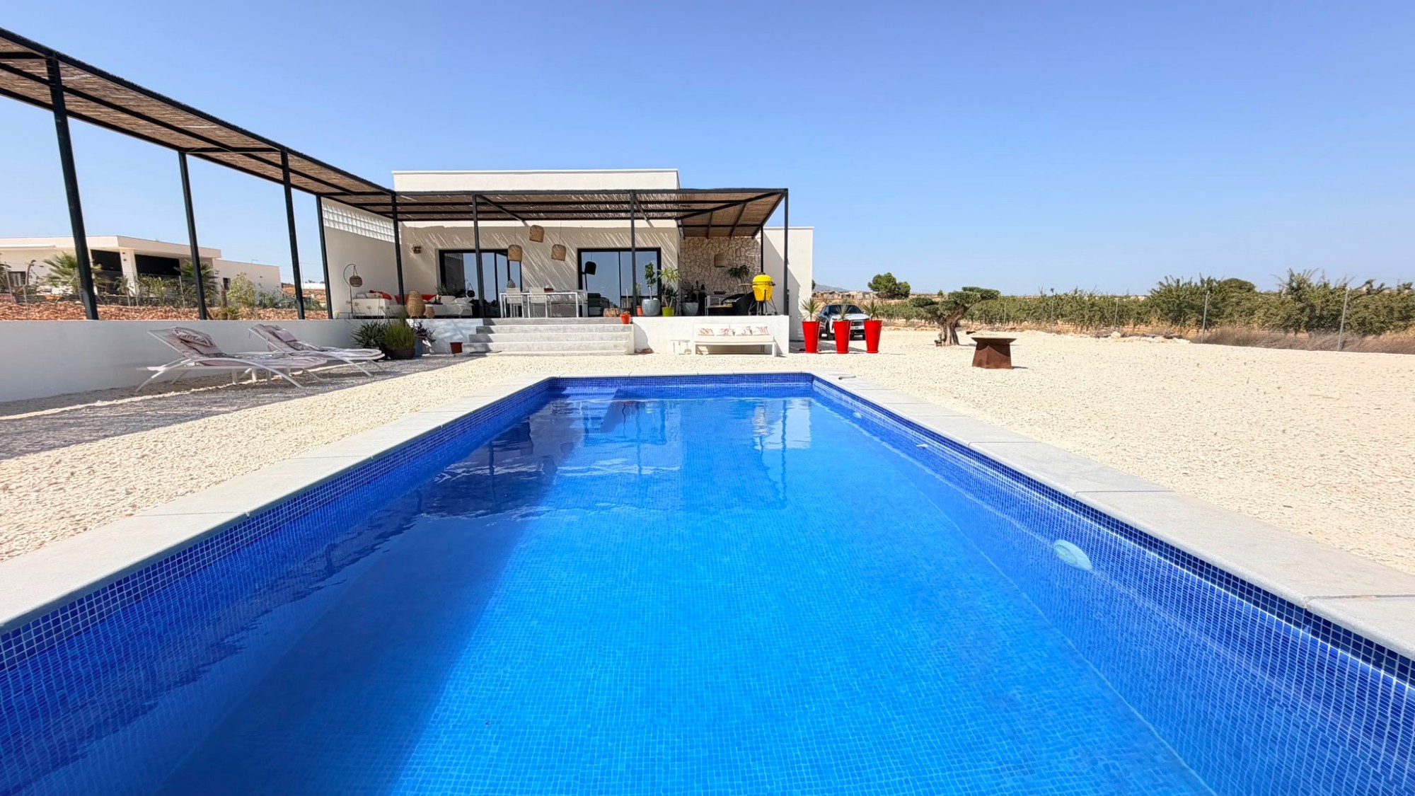 Villa for sale in Pinoso, Alicante, Spain