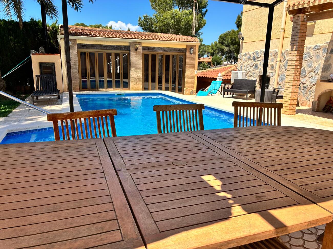 Villa en venta en Los Balcones