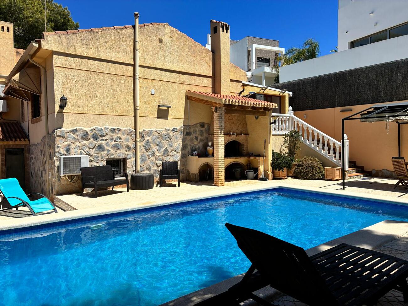 Villa en venta en Los Balcones